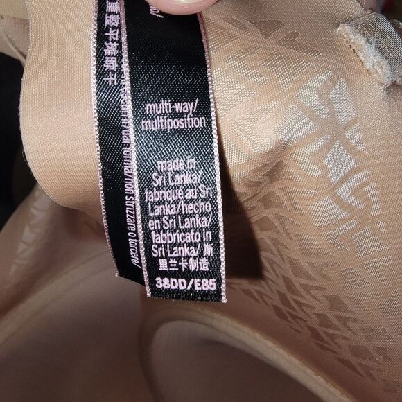 Victoria's Secret Multi Way Full Coverage Convertible underwire bra 38dd - Picture 8 of 8